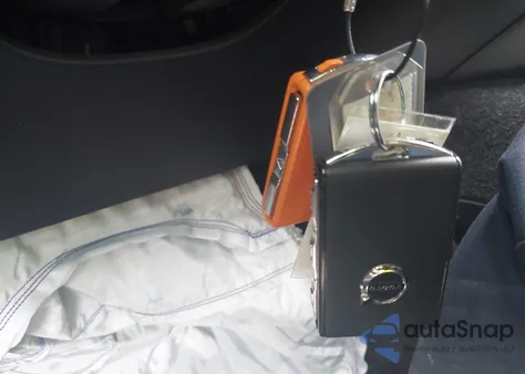 2023 Volvo C40 Recharge Pure Electric Twin Ultimate z USA, uszkodzony, nr VIN YV4ED3GM5P2055222